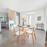 Jardin & Terrasse Prives, A 10 Min De La Rochelle Lagord