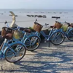 Jardin & Terrasse Prives, A 10 Min De La Rochelle Ferienhaus Lagord