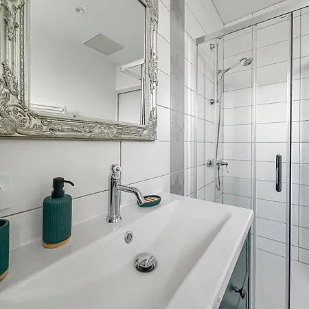 Jardin&terrasse Privés, à 10 Min De La Rochelle Hébergement de vacances Lagord