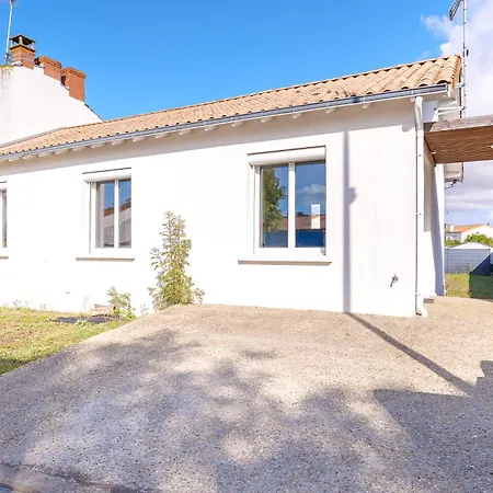 Jardin&terrasse Privés, à 10 Min De La Rochelle Lagord