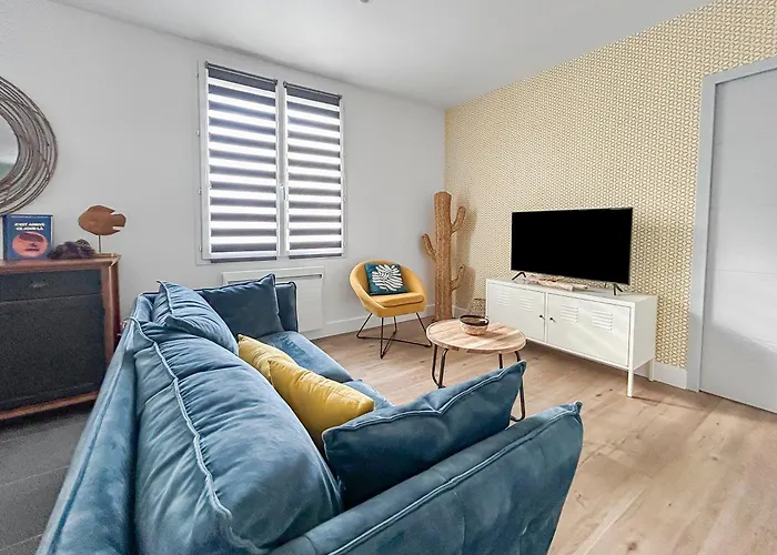 Holiday home Jardin & Terrasse Prives, A 10 Min De La Rochelle Lagord